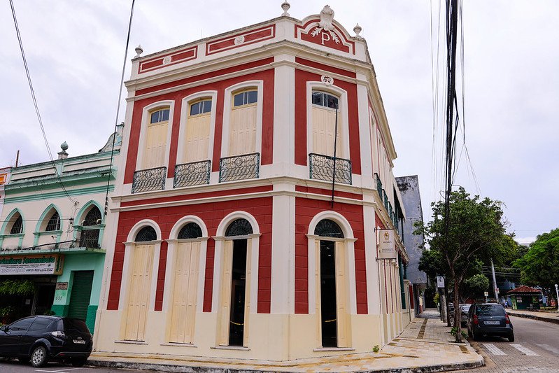 Prefeitura de Manaus comemora 56 anos da Biblioteca Municipal João Bosco Evangelista